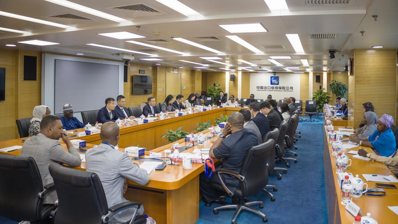 中國信保圓滿完成“2025年非洲出口信用機構能力建設研修班”系列工作